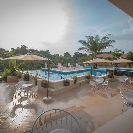 Mont Bleu Hotel Libreville Eksteriør billede