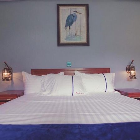 Mont Bleu Hotel Libreville Eksteriør billede