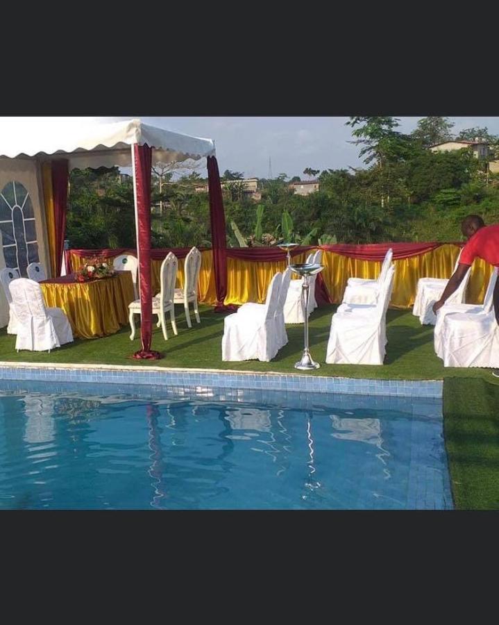 Mont Bleu Hotel Libreville Eksteriør billede